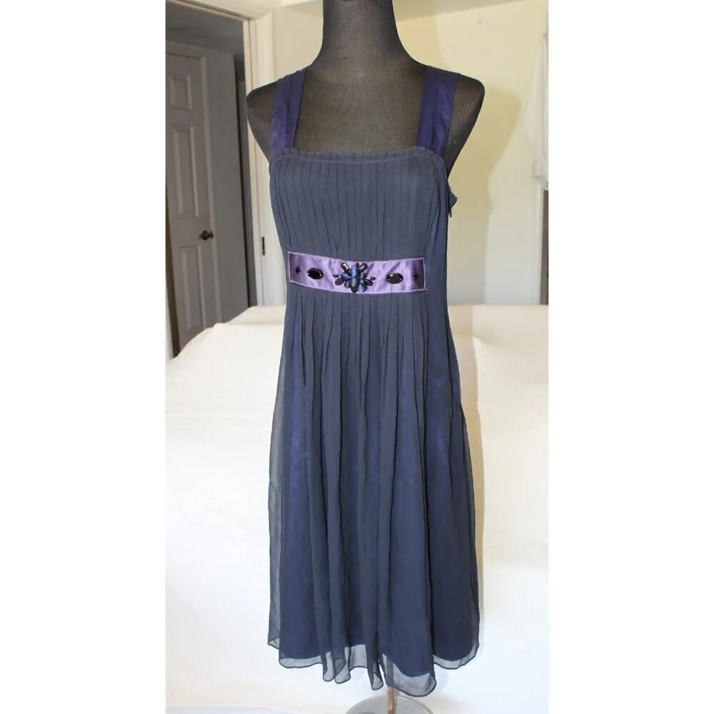 NWT Vera Wang 100% silk purple Mini dress rhinestones Size 8 cocktail